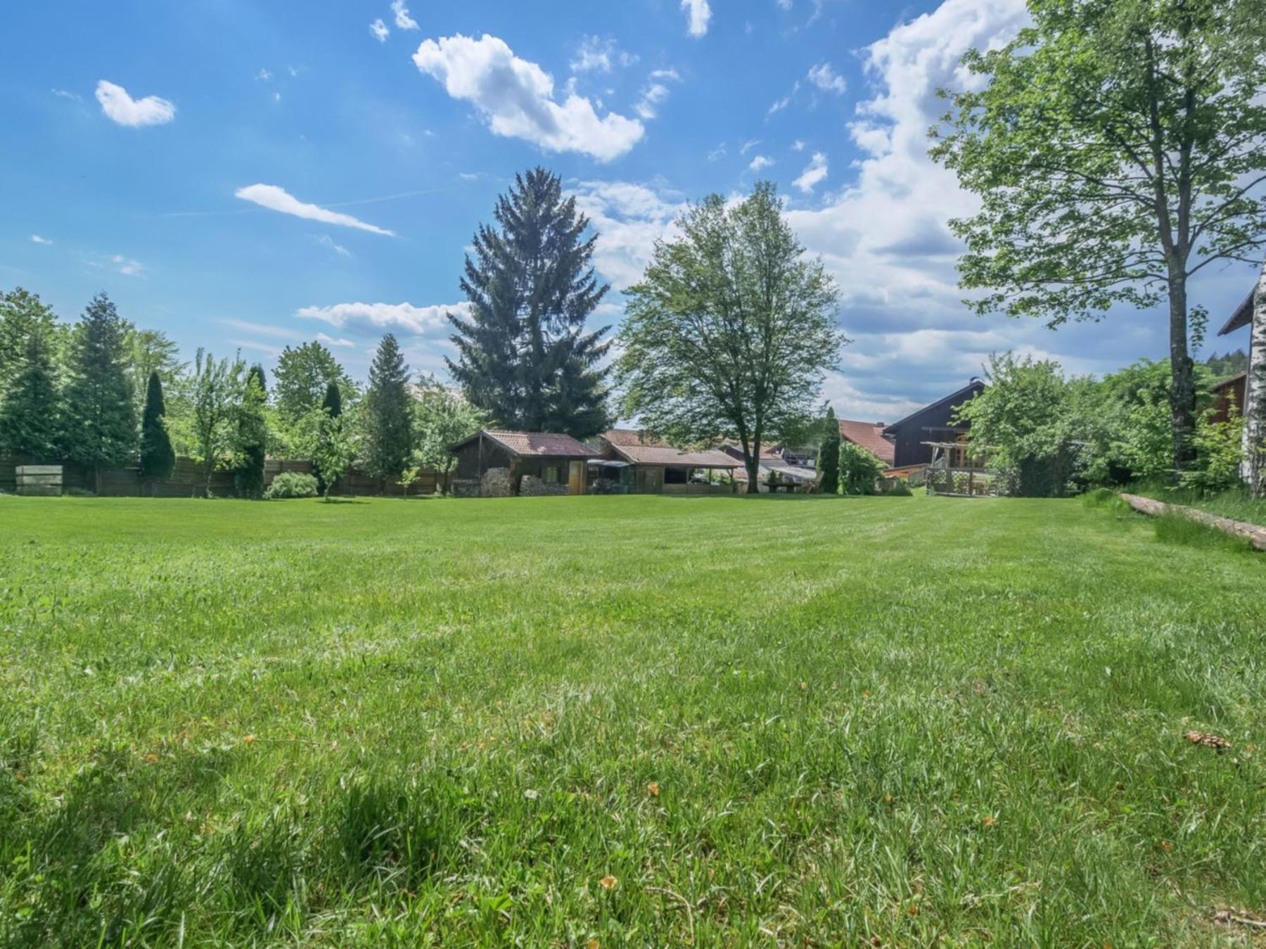 400Qm Bayerische Villa 2500Qm Uneinsehbarer Garten In Beliebter Urlaubsregion Freyung Exterior foto
